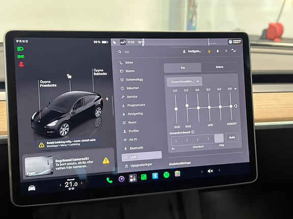 Tesla Model Y 29 of 30