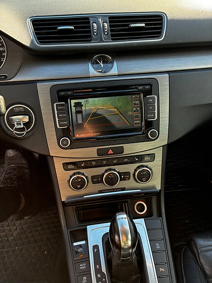 Volkswagen Passat 8 of 10