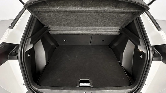 Peugeot 2008 8 of 14