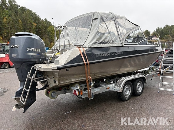 Båt Buster Magnum med Yamaha 225 5 of 6