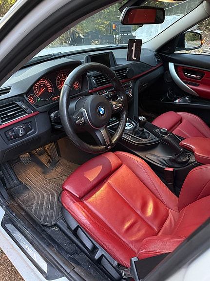 BMW 318d 7 of 9