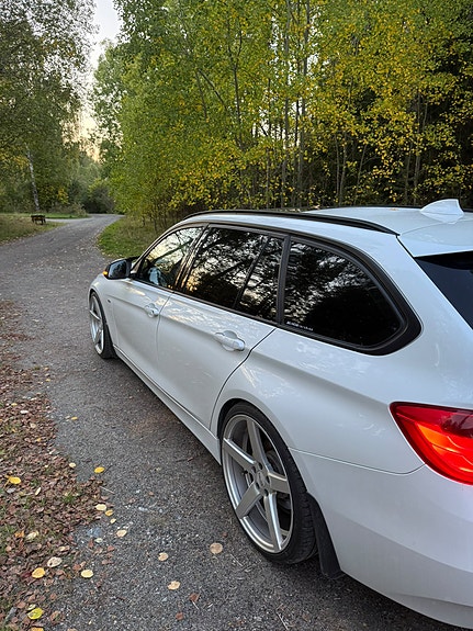 BMW 318d 4 of 9
