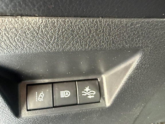 Toyota Yaris 17 of 19
