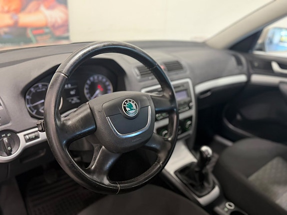 Skoda Octavia 16 of 17