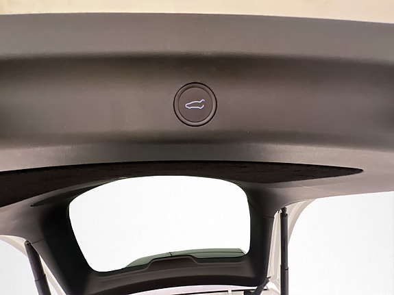 Tesla Model Y 30 of 30