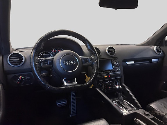 Audi RS3 22 of 30