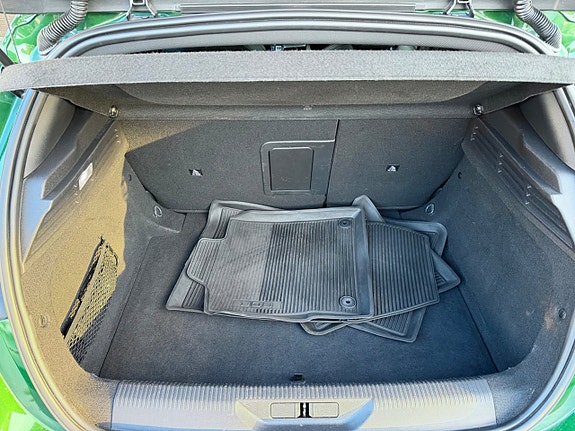 Peugeot 308 15 of 22
