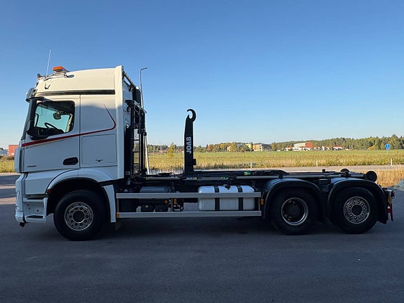 Mercedes Benz Arocs 2551 Lastväxlare Euro 6 / Nybesiktad 2 of 10