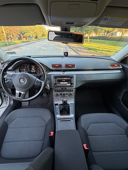 Volkswagen Passat 6 of 8