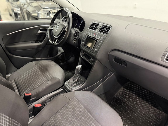 Volkswagen Polo 12 of 24