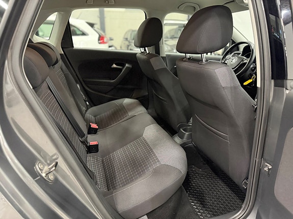 Volkswagen Polo 22 of 24