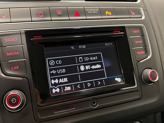 Volkswagen Polo 20 of 24
