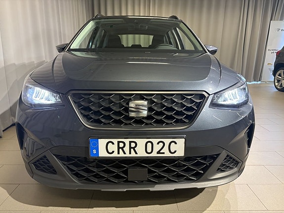 Seat Arona 3 of 13