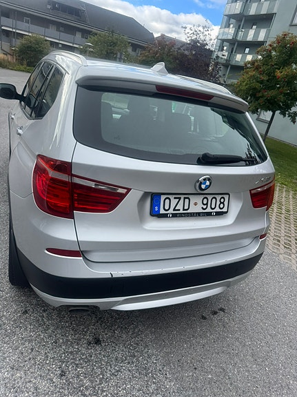 BMW X3 8 of 9