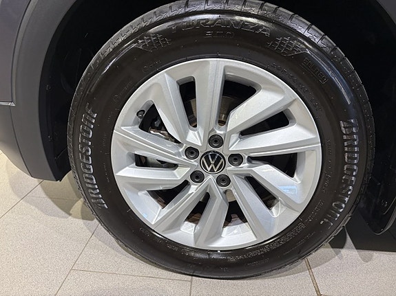 Volkswagen T-Cross 4 of 15
