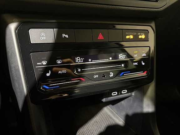 Volkswagen T-Cross 11 of 15