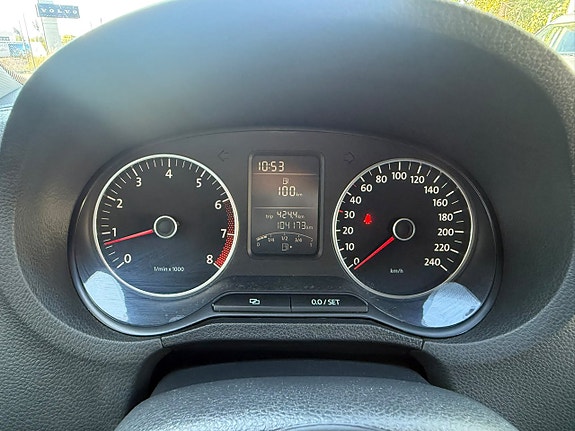 Volkswagen Polo 14 of 17