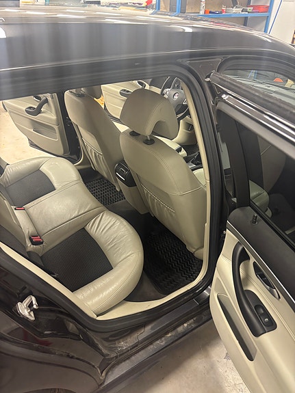Saab 9-3 8 of 10