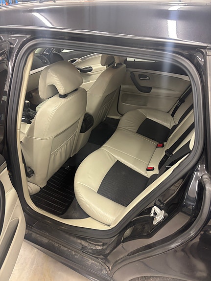 Saab 9-3 6 of 10