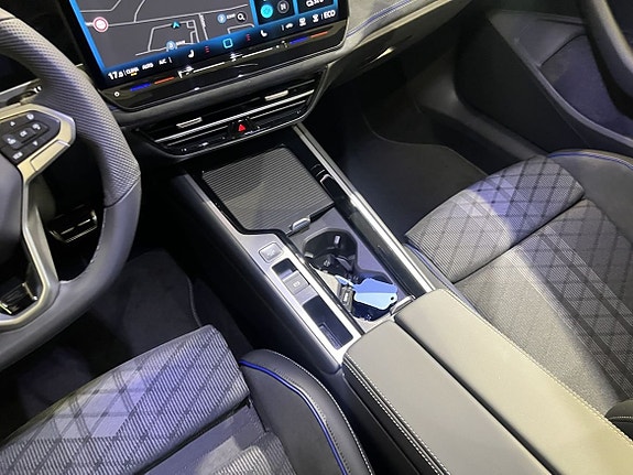 Volkswagen Passat 21 of 21
