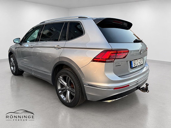 Volkswagen Tiguan Allspace 3 of 12