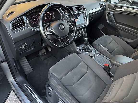 Volkswagen Tiguan Allspace 5 of 12