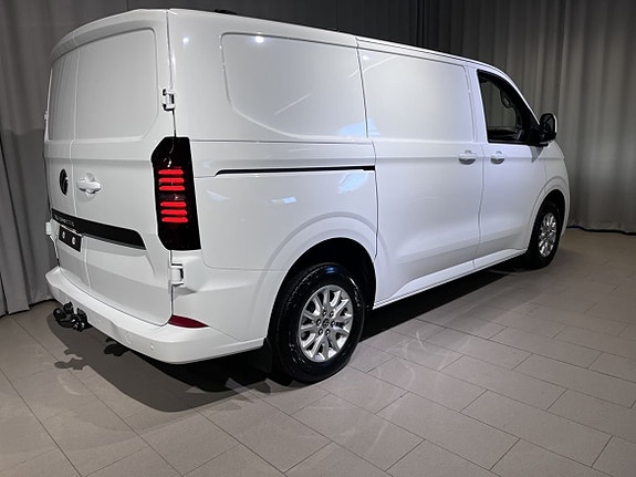Volkswagen Transporter 14 of 17