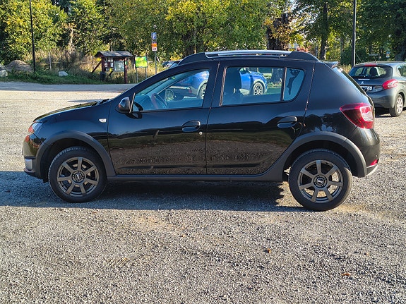 Dacia Sandero Stepway 3 of 19