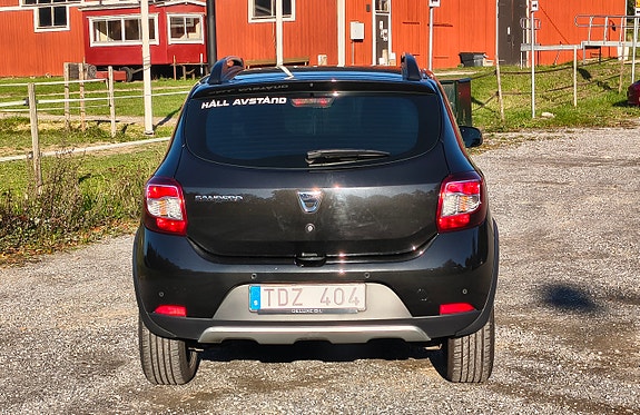 Dacia Sandero Stepway 4 of 19