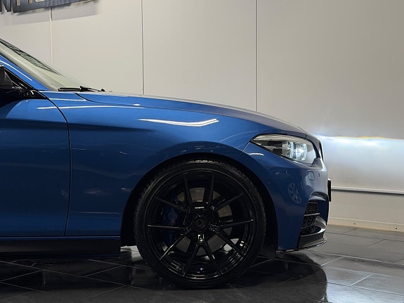 BMW M240i 14 of 30