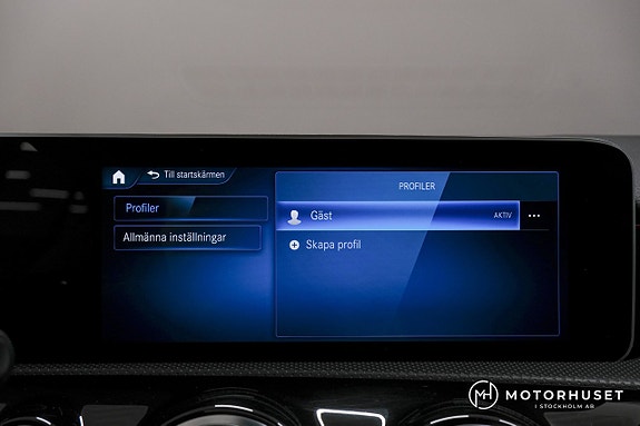 Mercedes-Benz A200 21 of 27
