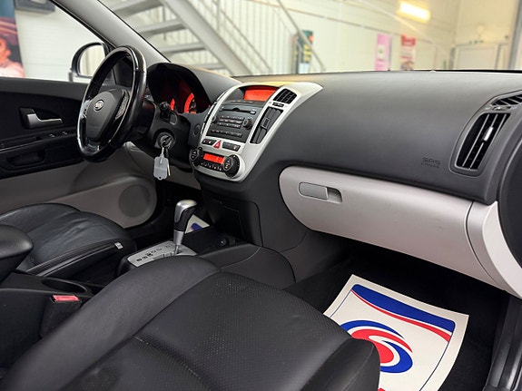 Kia Ceed 14 of 23