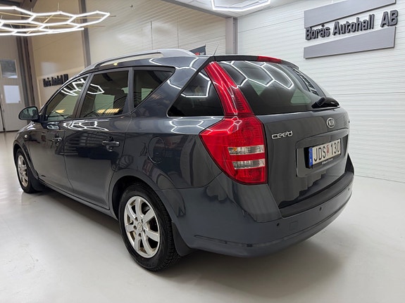 Kia Ceed 5 of 23