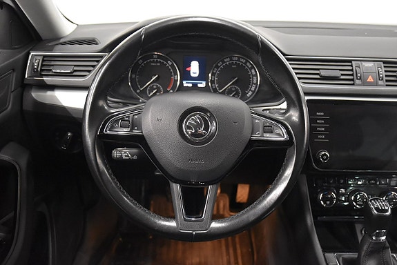 Skoda Superb 2 of 21