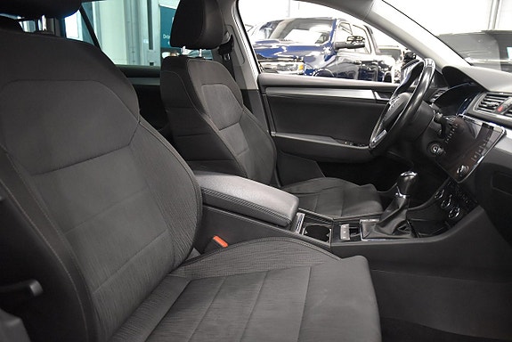 Skoda Superb 13 of 21