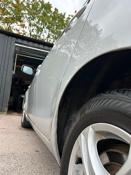 Toyota Yaris 25 of 28