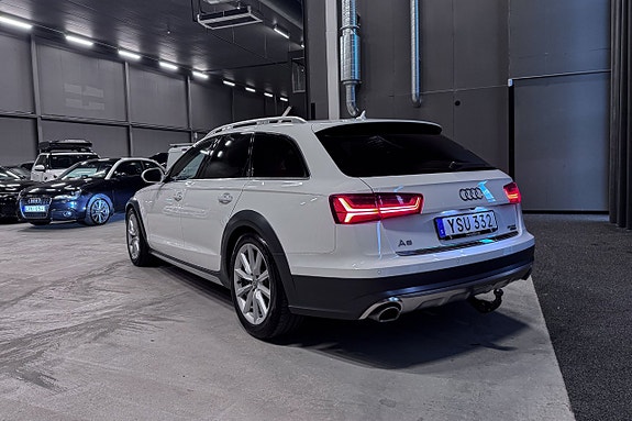 Audi A6 allroad 4 of 21