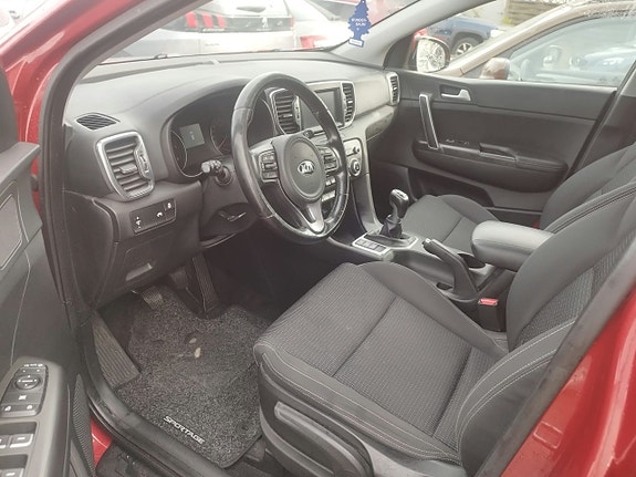 Kia Sportage 3 of 3