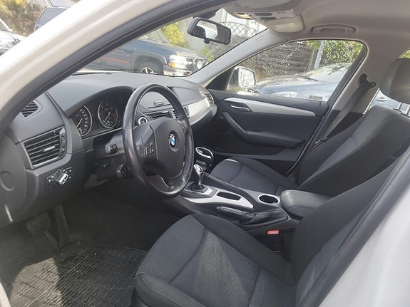 BMW X1 3 of 3
