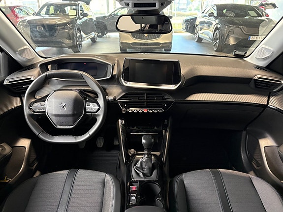 Peugeot 208 12 of 20