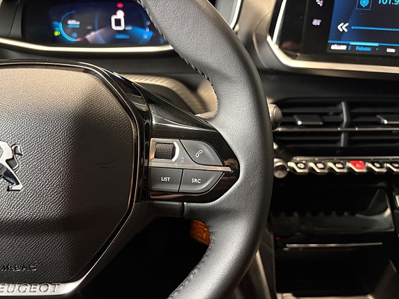 Peugeot 208 19 of 20