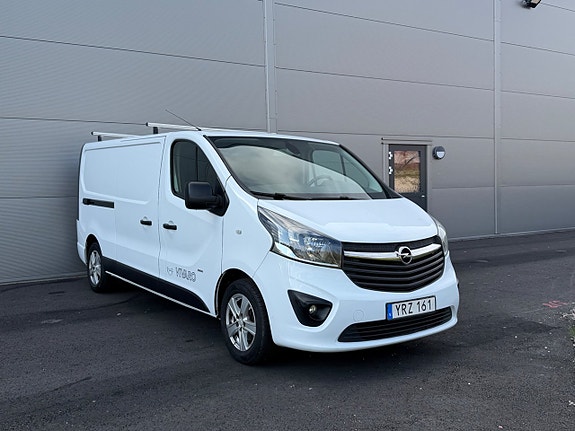 Opel Vivaro 8 of 16
