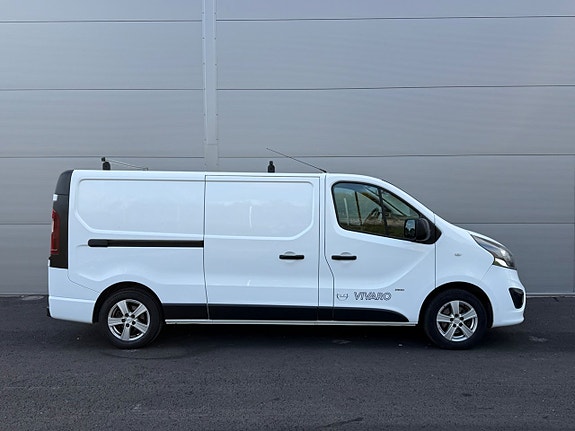 Opel Vivaro 6 of 16
