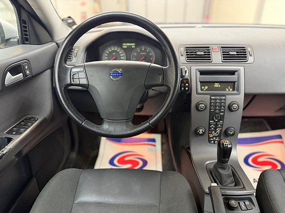 Volvo V50 16 of 19