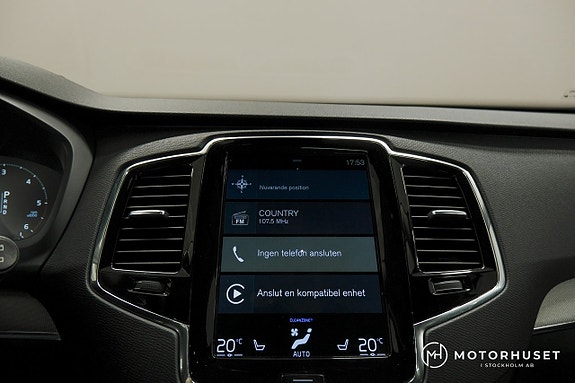 Volvo XC90 18 of 30