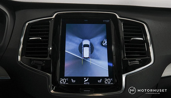 Volvo XC90 21 of 30