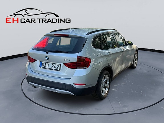 BMW X1 3 of 11