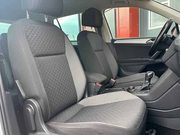 Volkswagen Tiguan 11 of 18