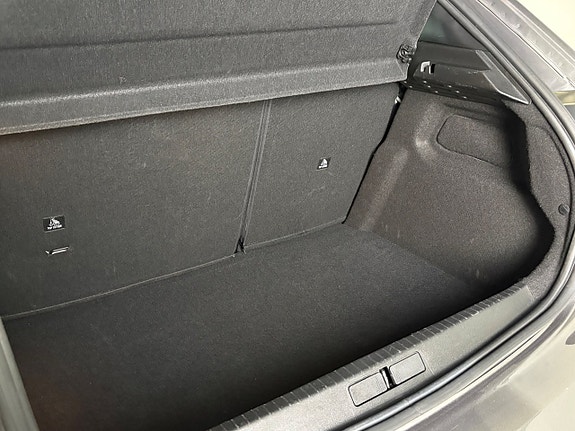 Peugeot 208 6 of 19