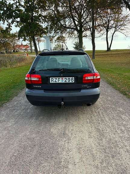 Volvo V40 5 of 9